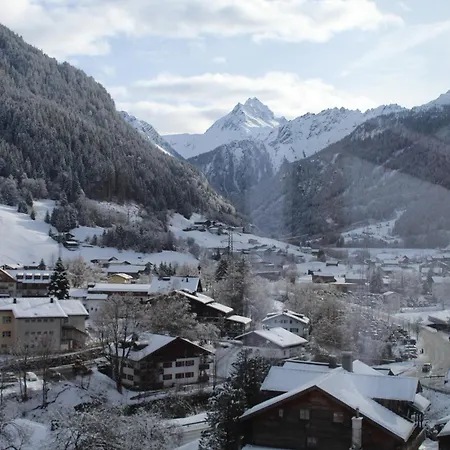 Pluenggas Chalets Gaschurn Exterior photo